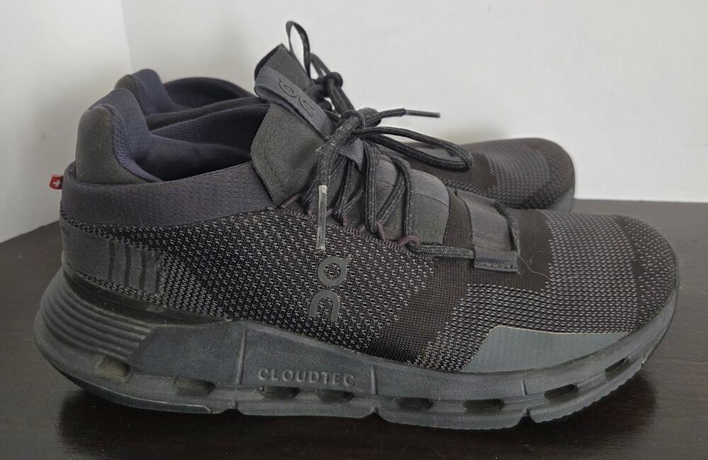 On Cloud Cloudnova Black On Black Eclipse Womens Running Shoes Womens 9.5